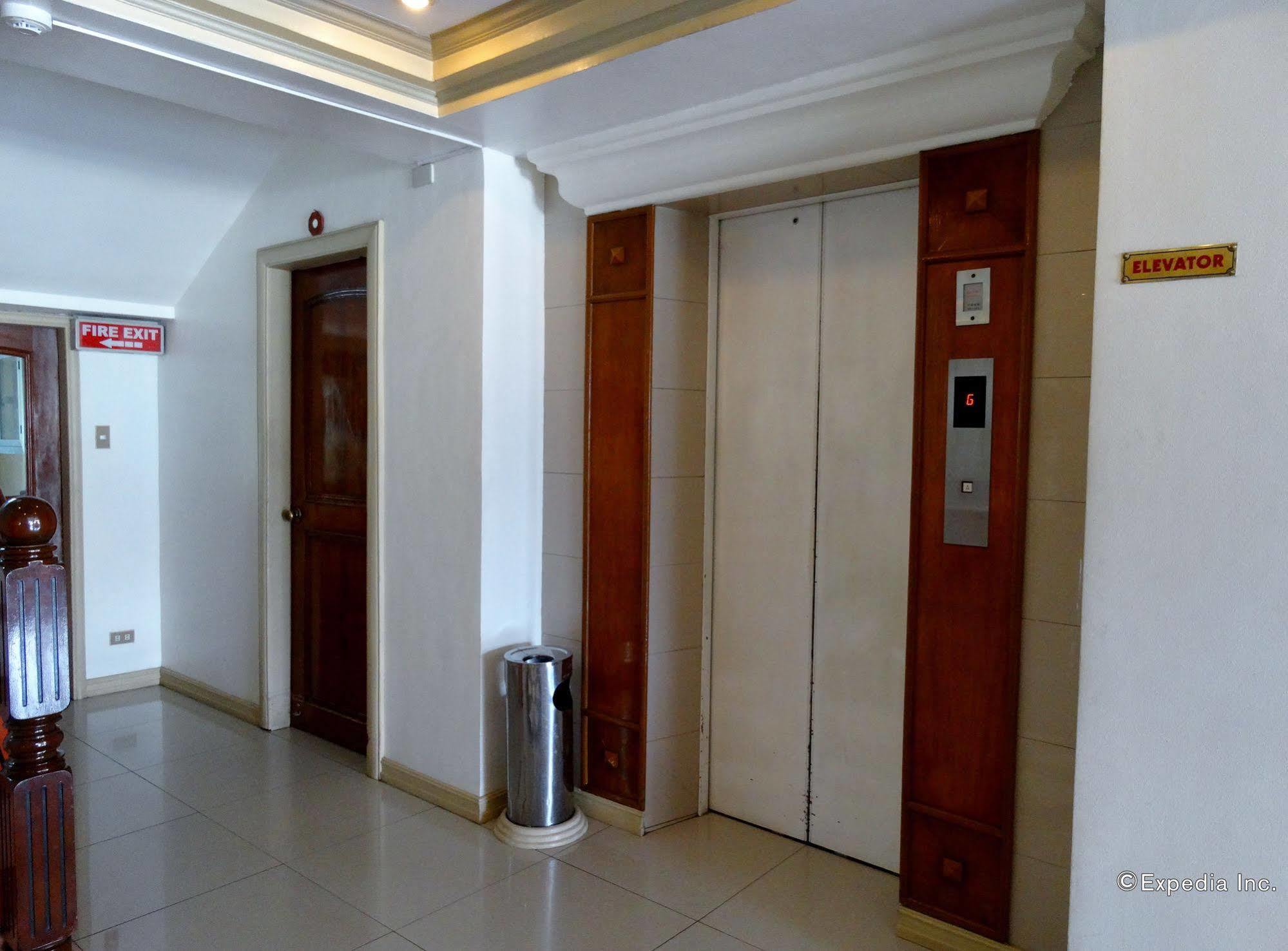 Orange Grove Hotel Davao City Esterno foto